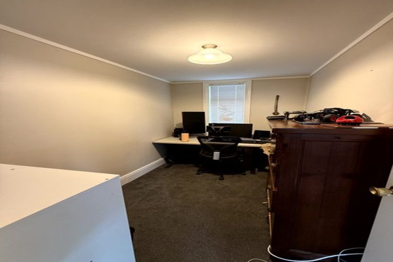 Photo of property in 339 Karori Road, Karori, Wellington, 6012