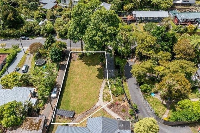 Photo of property in 114a Pinehaven Road, Pinehaven, Upper Hutt, 5019