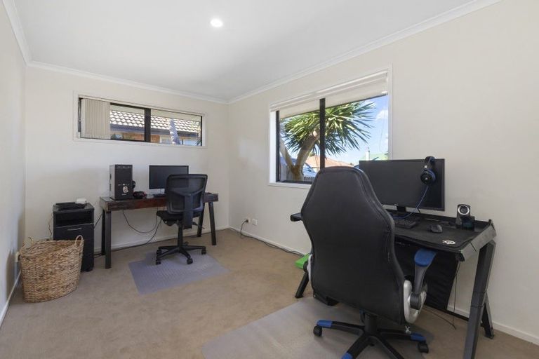 Photo of property in 75 John Street, Pukekohe, 2120