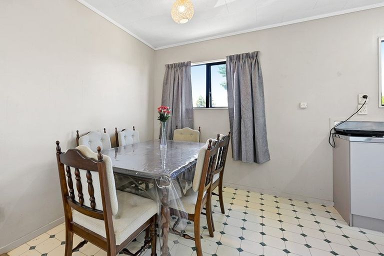Photo of property in 1 Silkwood Lane, Melville, Hamilton, 3206