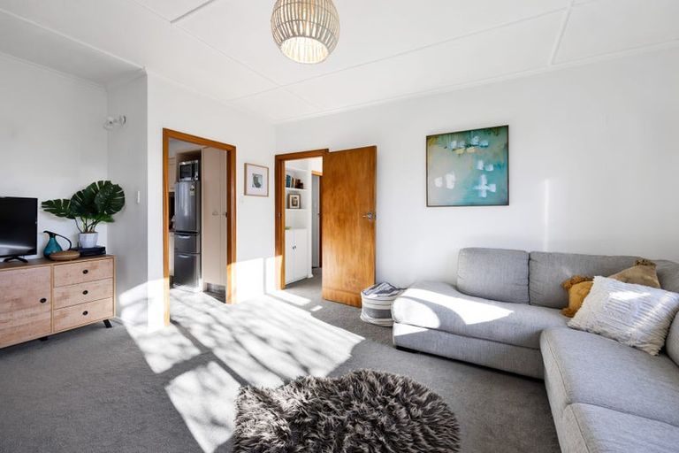 Photo of property in 351 South Road, Hawera, 4674