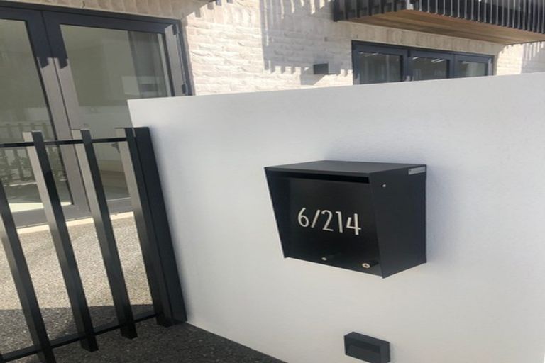 Photo of property in 6/214 Hereford Street, Christchurch Central, Christchurch, 8011