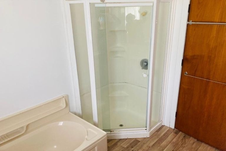 Photo of property in 7 Callender Place, Shelly Park, Auckland, 2014