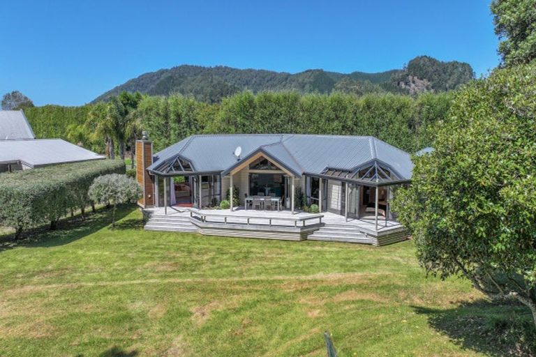 Photo of property in 79 Tangiteroria Lane, Pauanui, Hikuai, 3579