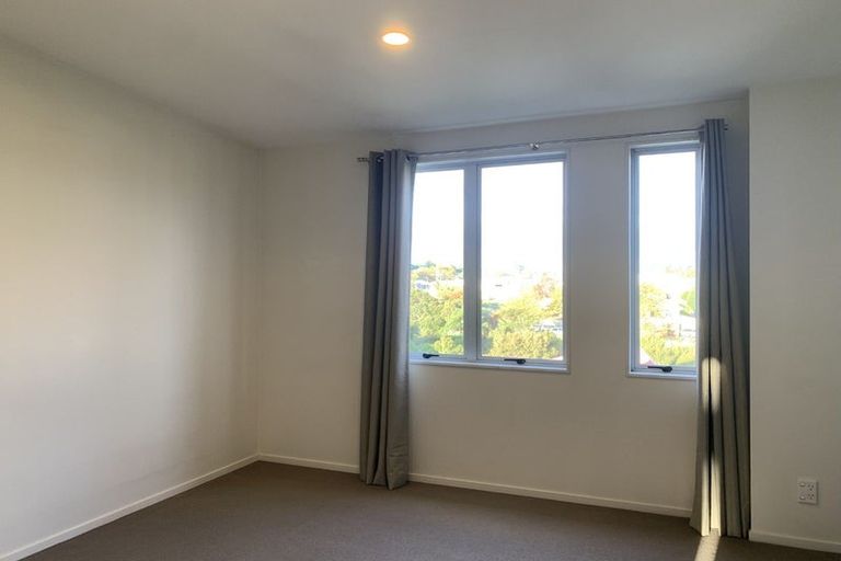 Photo of property in 97 Albionvale Road, Glen Eden, Auckland, 0602