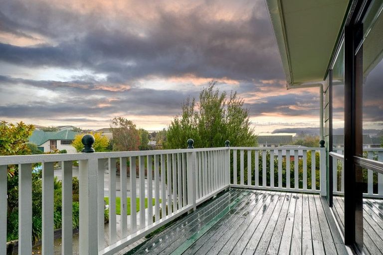 Photo of property in 28 Stirling Place, Marchwiel, Timaru, 7910