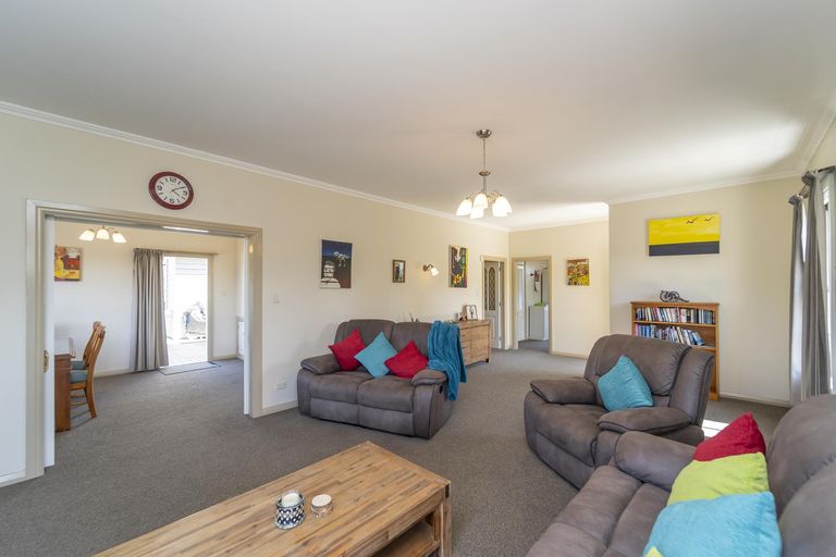 Photo of property in 69-71 Charles Street, Carterton, 5713