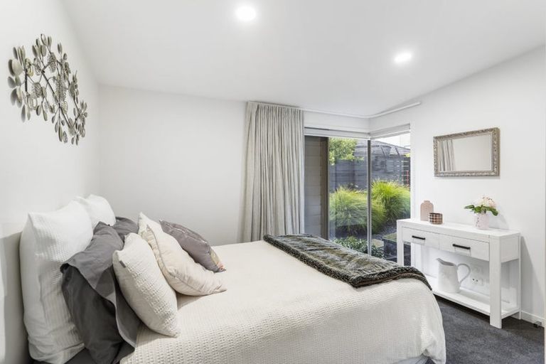 Photo of property in 9 Bayview Park Lane, Orewa, 0931