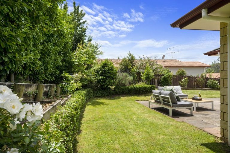 Photo of property in 38 Cabeleigh Drive, Helensville, 0800