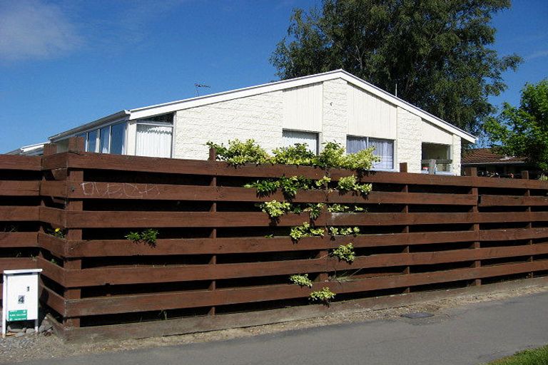 Photo of property in 4 Northfield Road, Casebrook, Christchurch, 8051