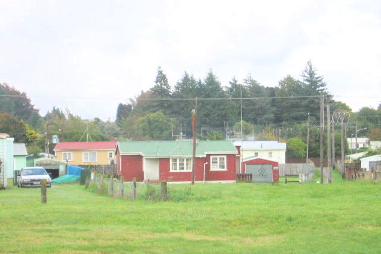 Photo of property in 8 O'sullivan Drive, Tokoroa, 3420