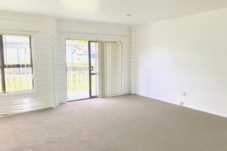 Photo of property in 3/79 Great South Road, Manurewa, Auckland, 2102