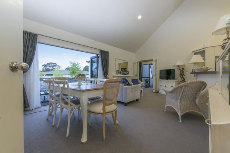 Photo of property in 37 Starlight Cove, Hobsonville, Auckland, 0618