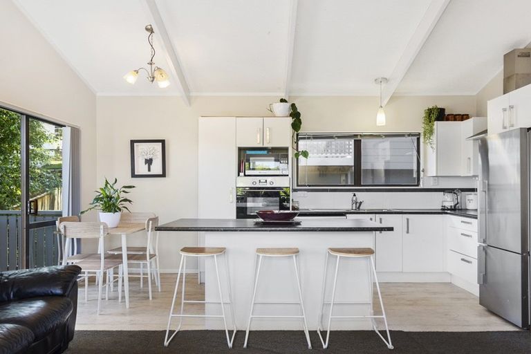 Photo of property in 33b Meander Drive, Welcome Bay, Tauranga, 3112