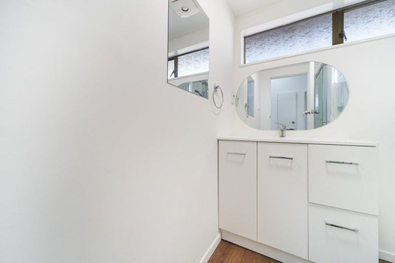 Photo of property in 114 Tremaine Avenue, Westbrook, Palmerston North, 4412