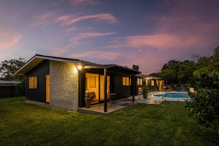 Photo of property in 29 Kent Terrace, Taradale, Napier, 4112