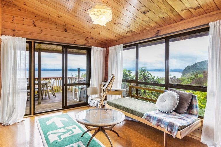 Photo of property in 17 Hinekapi Terrace, Kuratau, Turangi, 3381