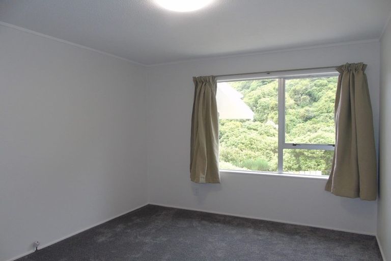 Photo of property in 107 South Karori Road, Karori, Wellington, 6012