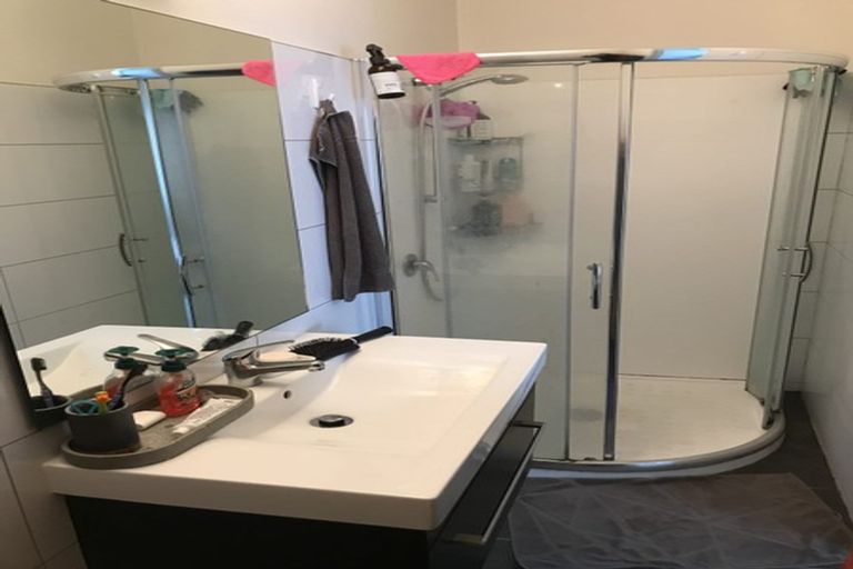 Photo of property in 25u1 Home Street, Mount Victoria, Wellington, 6011