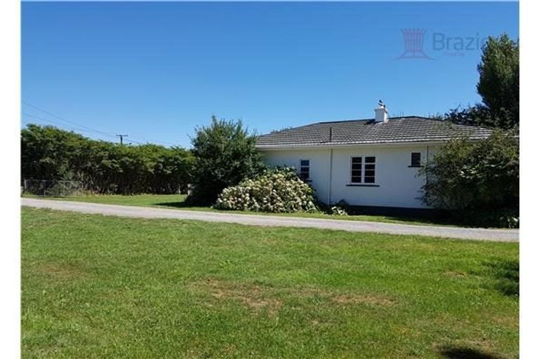 Photo of property in 19 Trents Road, Templeton, Christchurch, 8042