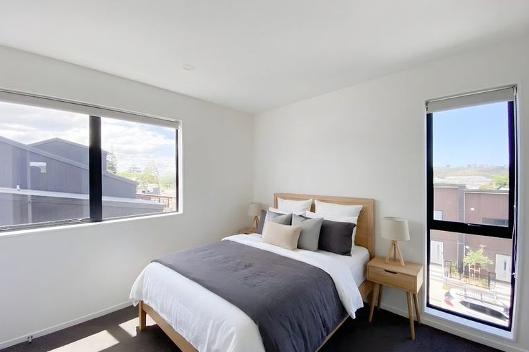 Photo of property in 1/60 Selo Street, Glen Eden, Auckland, 0602