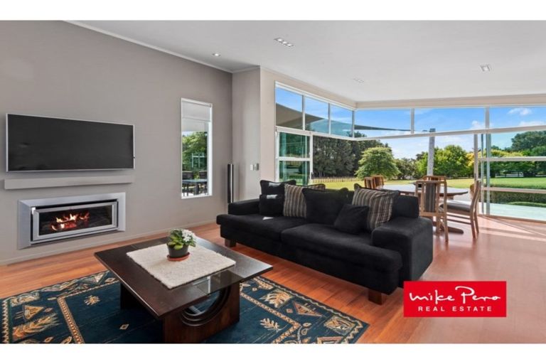 Photo of property in 66 Smithville Road, Te Kamo, Kamo, 0185