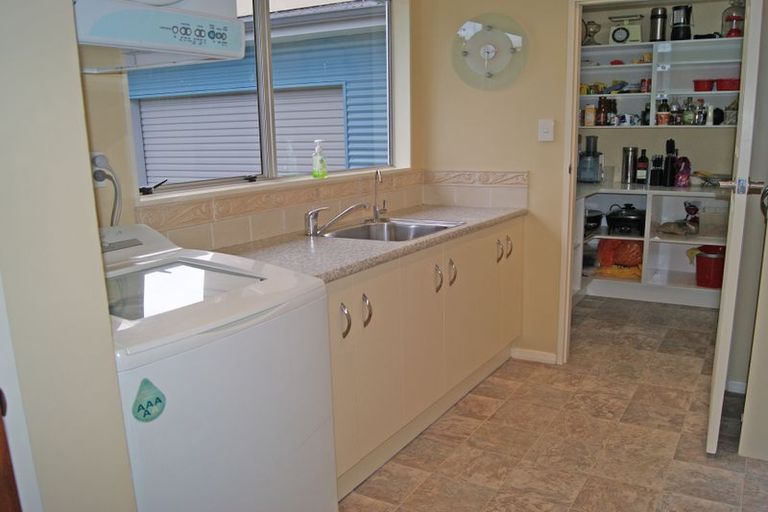 Photo of property in 16 Brown Street, Waikouaiti, 9510