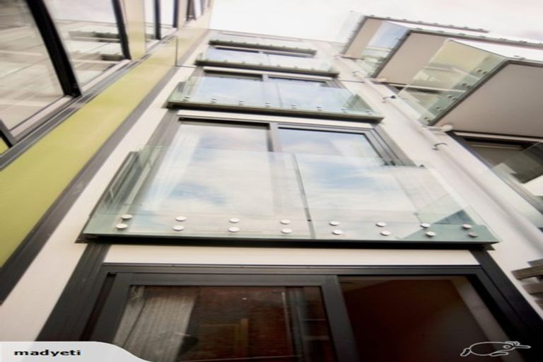 Photo of property in Dual Apartments, 108/142u Vivian Street, Te Aro, Wellington, 6011