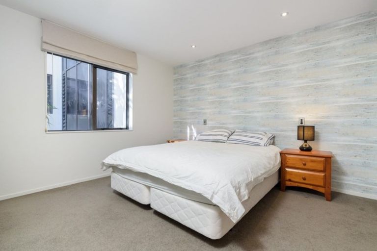 Photo of property in 5/48 Marine Parade, Mount Maunganui, 3116