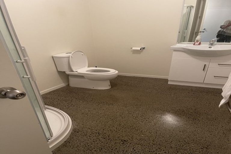 Photo of property in 29 Grove Road, Addington, Christchurch, 8024
