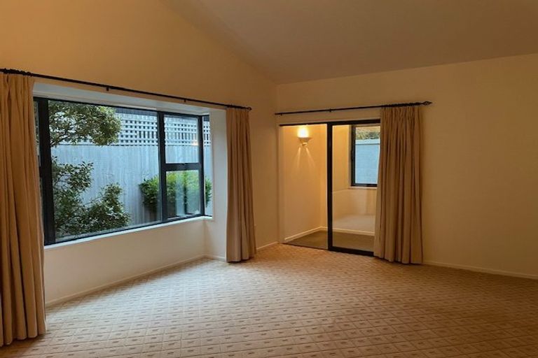 Photo of property in 8 Church Lane, Merivale, Christchurch, 8014