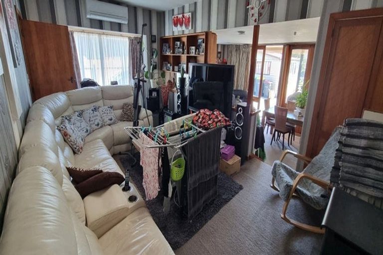 Photo of property in 4 Bentley Street, Russley, Christchurch, 8042