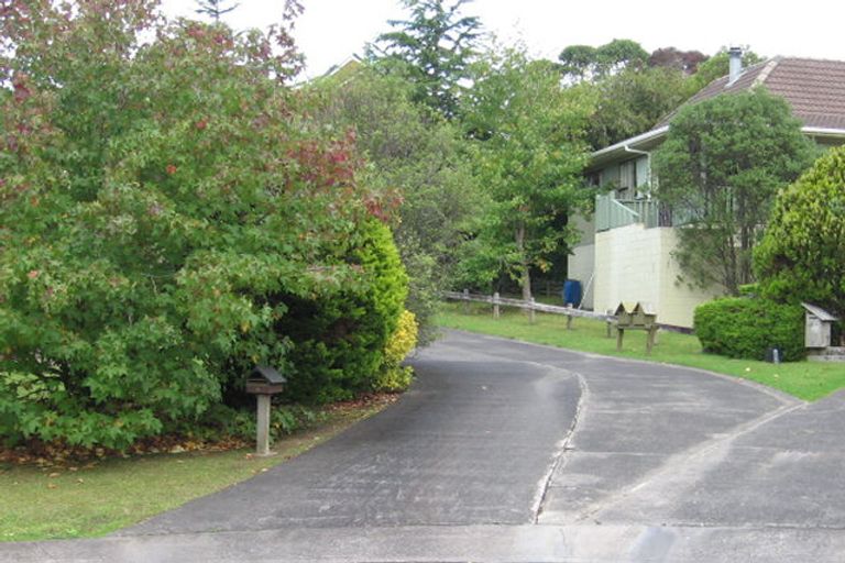 Photo of property in 2/11 Forsythe Place, Massey, Auckland, 0614