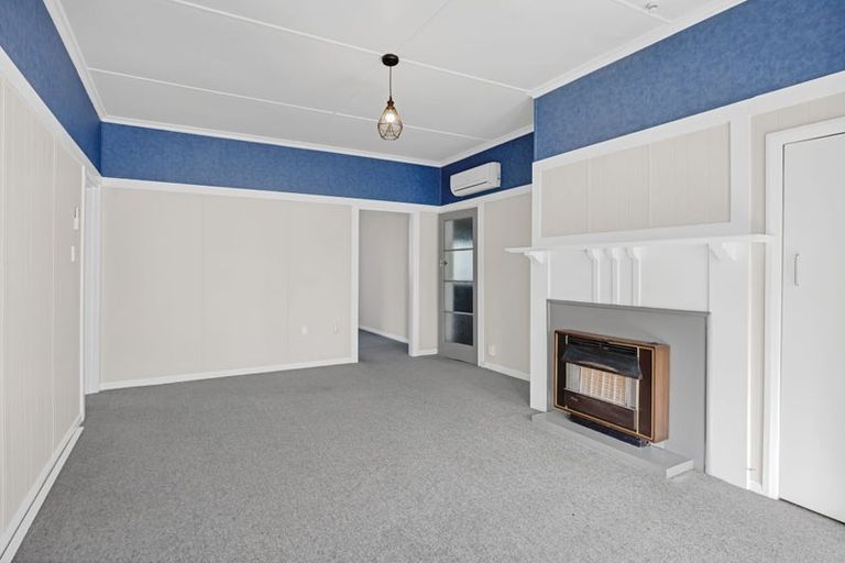 Photo of property in 63 Gladstone Street, Hawera, 4610