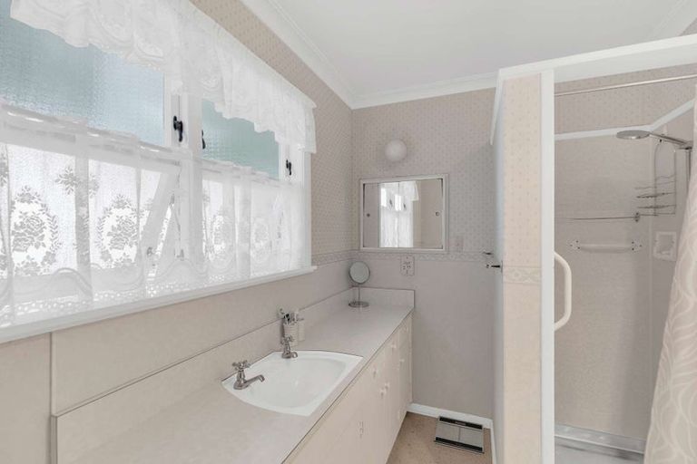 Photo of property in 1 Nansen Place, Levin, 5510