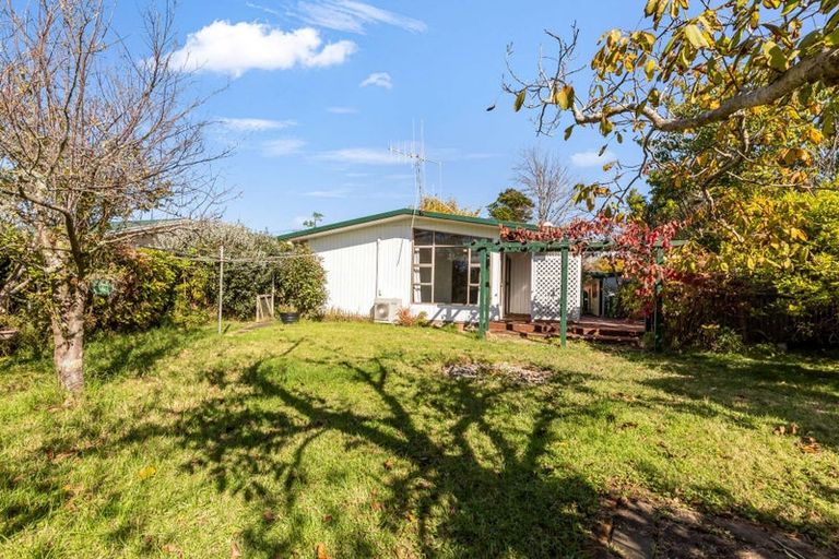 Photo of property in 41 Avenue Road, Foxton, 4814