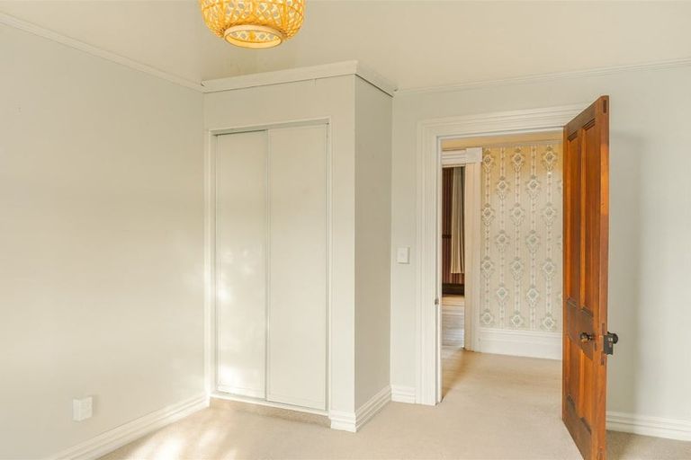 Photo of property in 9 Queen Street, Westport, 7825