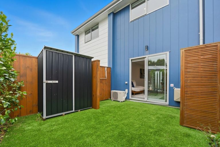 Photo of property in 42 Kaikoura Street, Maupuia, Wellington, 6022
