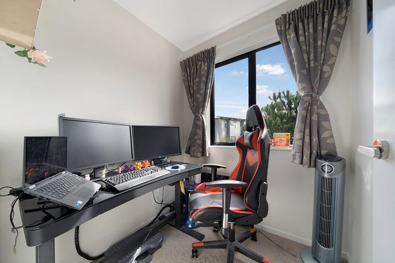 Photo of property in 10/47 Arawa Street, New Lynn, Auckland, 0600