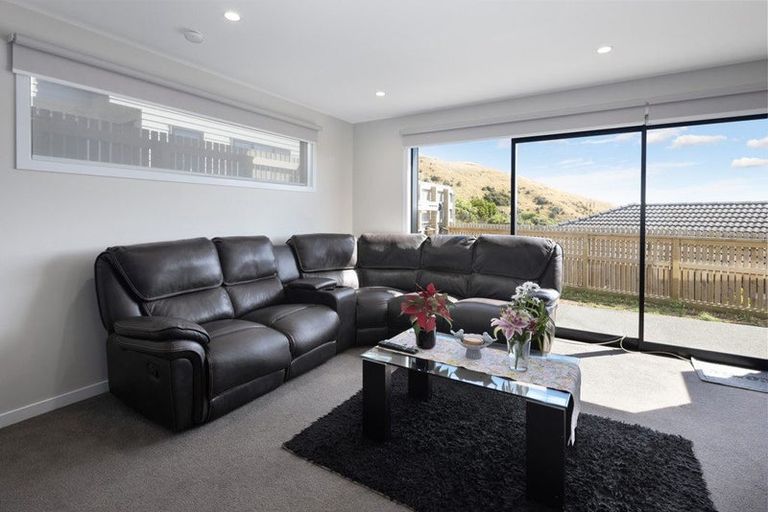 Photo of property in 29 Comber Place, Johnsonville, Wellington, 6037