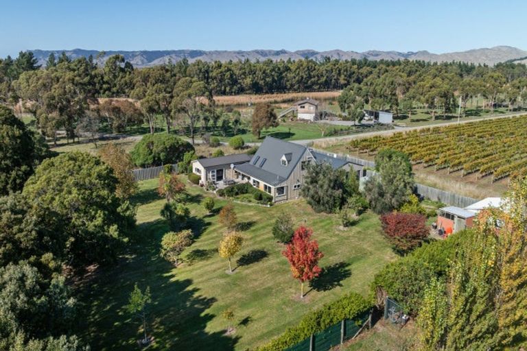 Photo of property in 737 Dillons Point Road, Dillons Point, Blenheim, 7273