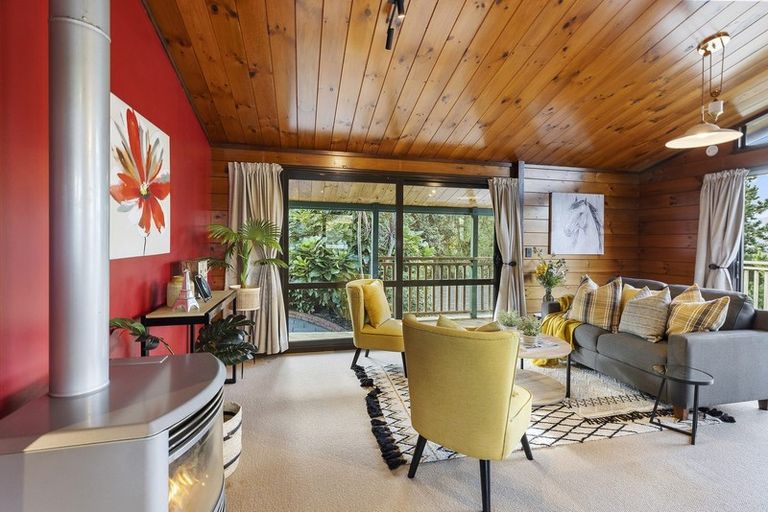 Photo of property in 15 The Yardarm, Whitby, Porirua, 5024