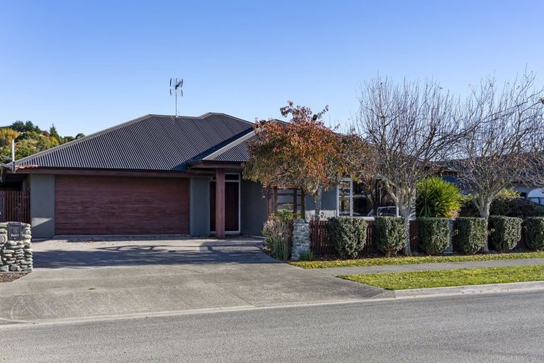 Photo of property in 10 Ryeland Avenue, Wakefield, 7025