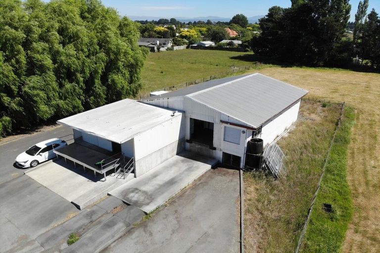 Photo of property in 54 Eders Road, Woodend, 7610