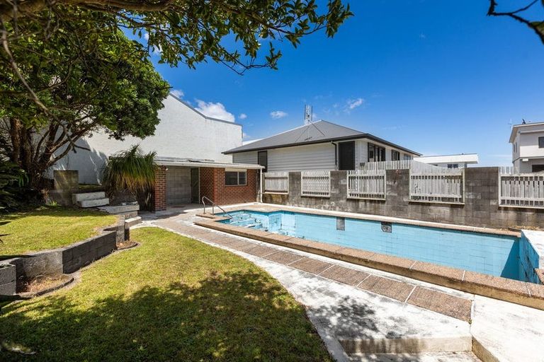 Photo of property in 148 Molesworth Street, New Plymouth, 4312