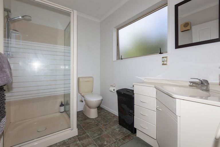 Photo of property in 118a Seaview Road, Paraparaumu Beach, Paraparaumu, 5032