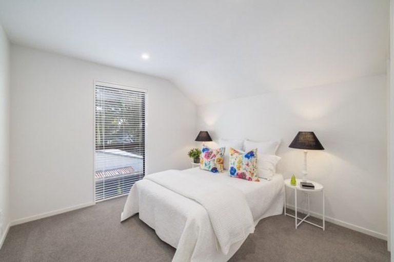 Photo of property in 7/9 Edgeware Road, St Albans, Christchurch, 8014