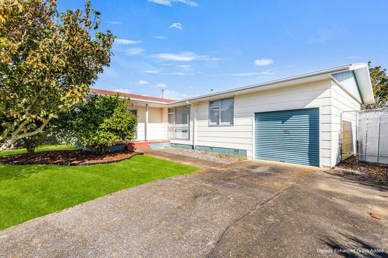 Photo of property in 32 Cascade Crescent, Westbrook, Palmerston North, 4412