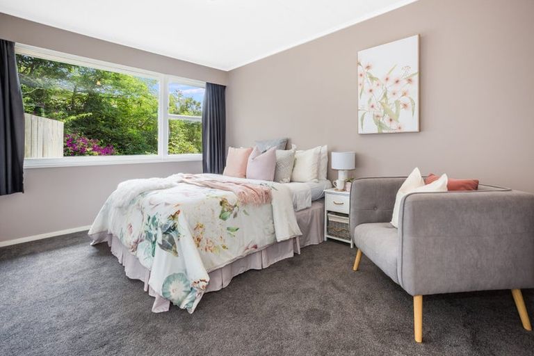 Photo of property in 6 The Companionway, Whitby, Porirua, 5024