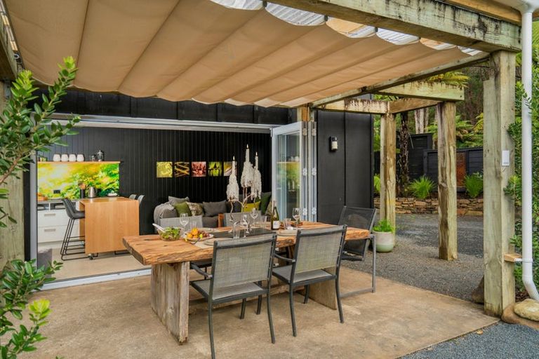 Photo of property in 251 Old Coach Road, Kaimarama, Whitianga, 3591